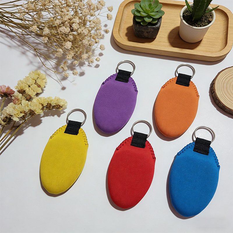 Diving material pendant